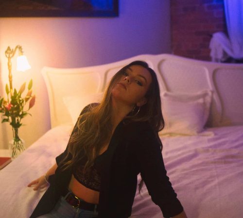 Sleepless2 - Mikalyn Hay